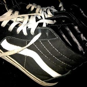 vans high top sneakers